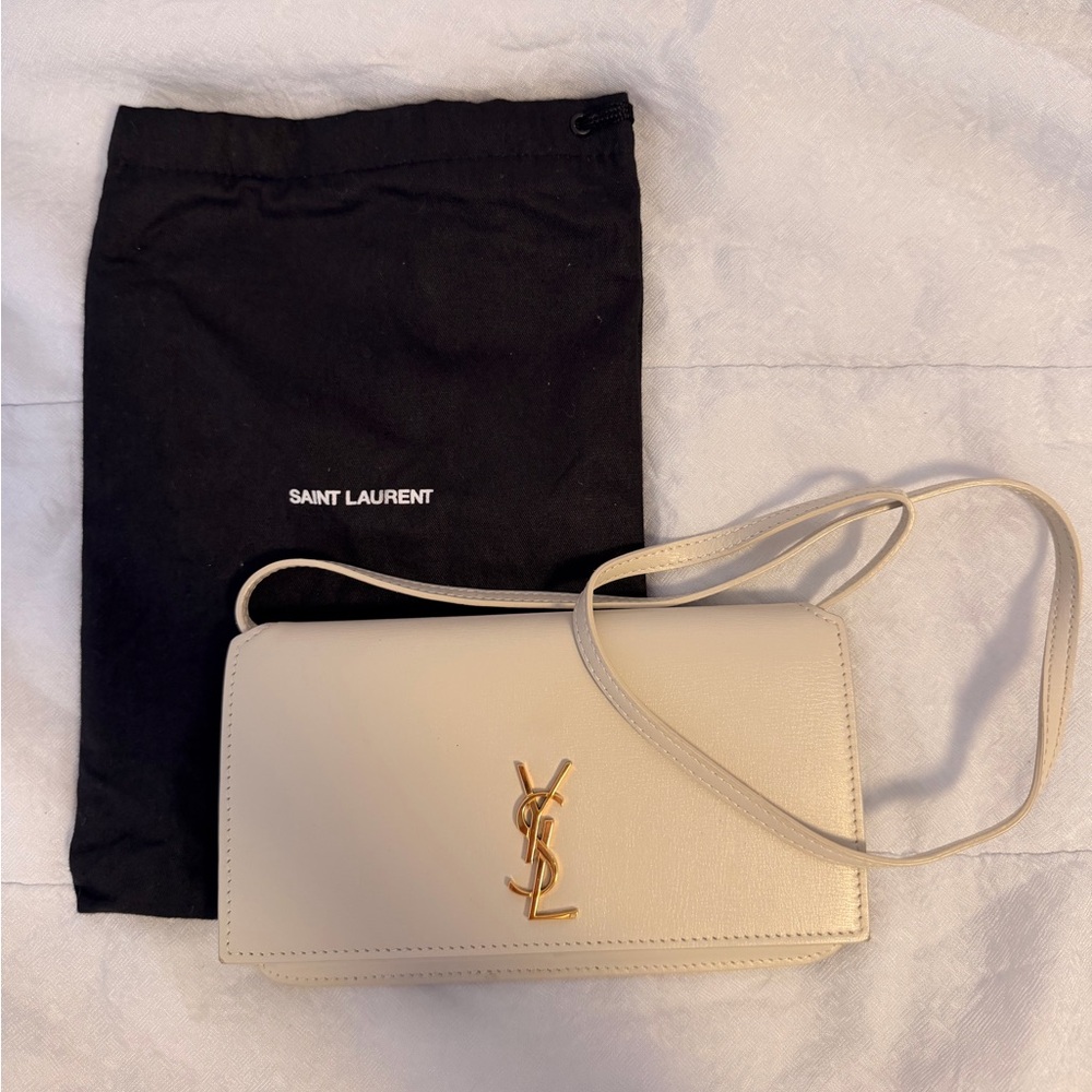 YSL CASSANDRE PHONE HOLDER IN SMOOTH LEATHER